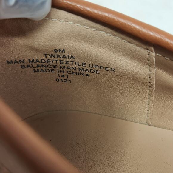 Tommy Hilfiger Slip On Leather Loafers Shoes Brown Camel Round Toe Size 9M - Picture 6 of 9